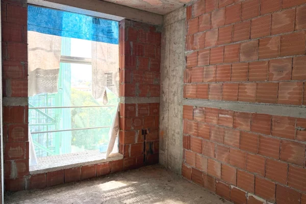 House for Sale Apartment in Tirana, 1+1, Furniture Emty, Payment 132,000  Euro.