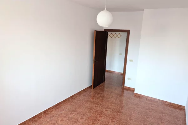 🏡 Apartament 2+1 per zyre me qira – Myslym Shyri ✨