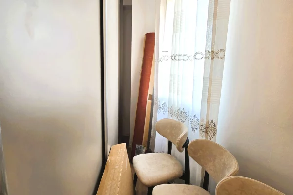 Shtepi me qera Apartament ne Tirane, 1+1, Mobilimi E mobiluar, Pagesa 650  Euro.