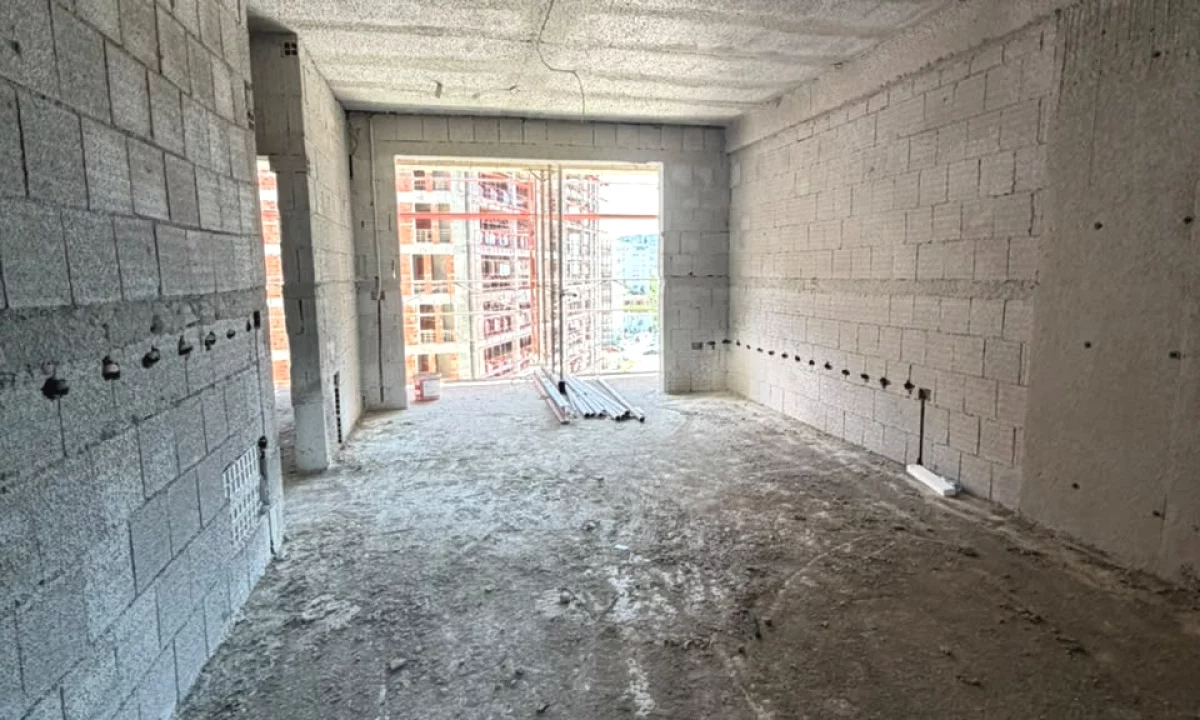 Casa in vendita Appartamento a Tirana, 2+1, Ambiente Vuoto, Pagamento 187,590  Euro.