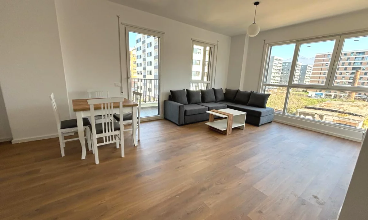 Shtepi me qera Apartament ne Tirane, 2+1, Mobilimi E mobiluar, Pagesa 881  Euro.