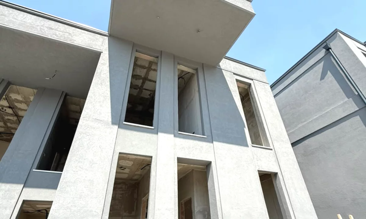 Shtepi ne shitje Vila Luksoze ne Tirane, 3+1, Mobilimi Bosh, pa mobiluar, Pagesa 550,000,000  Leke.