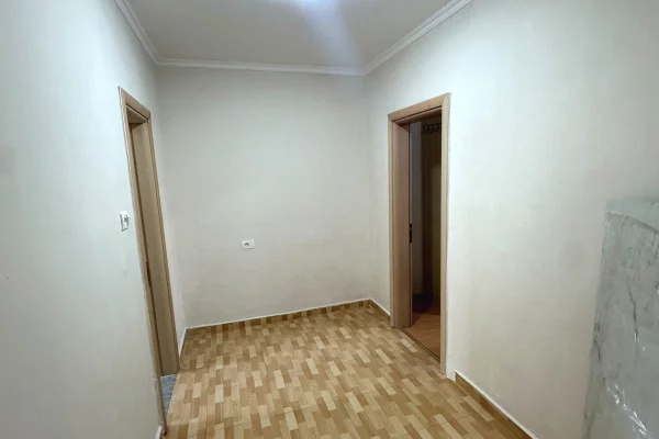 Shtepi ne shitje Apartament ne Tirane, 1+1, Mobilimi E mobiluar, Pagesa 11,500,000  Leke.