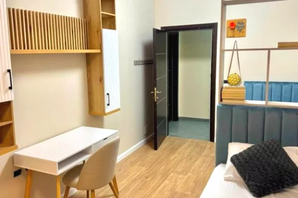 Shtepi me qera Apartament ne Tirane, 2+1, Mobilimi E mobiluar, Pagesa 1,500  Euro.