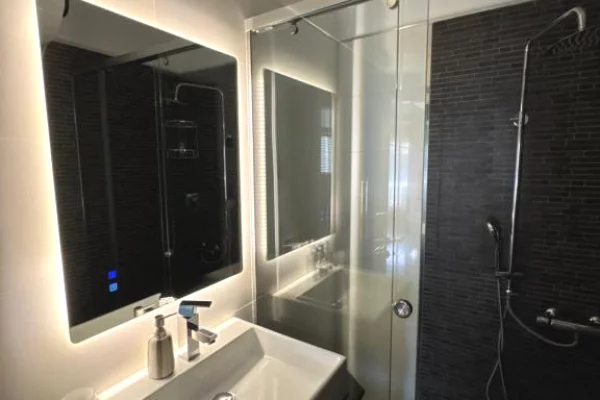 Shtepi me qera Apartament ne Tirane, 2+1, Mobilimi E mobiluar, Pagesa 1,500  Euro.