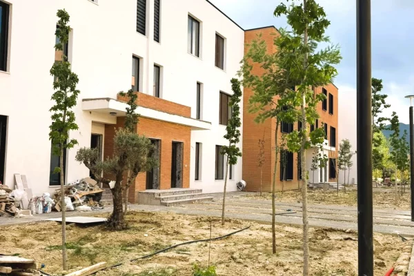 Shtepi ne shitje 3+1 ne Tirane - 499,999 Euro