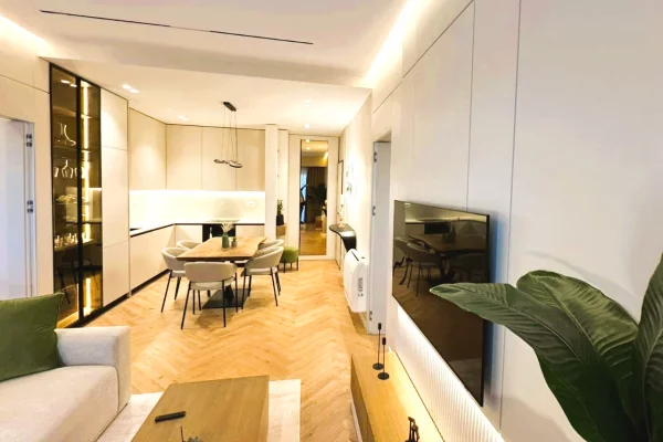 Shtepi ne shitje Apartament ne Tirane, 2+1, Mobilimi E mobiluar, Pagesa 410,000  Euro.