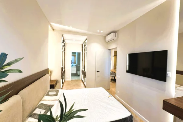 Shtepi ne shitje Apartament ne Tirane, 2+1, Mobilimi E mobiluar, Pagesa 410,000  Euro.