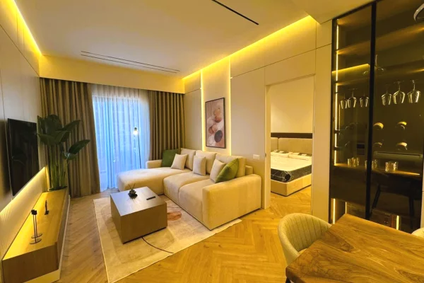 Shtepi ne shitje Apartament ne Tirane, 2+1, Mobilimi E mobiluar, Pagesa 410,000  Euro.