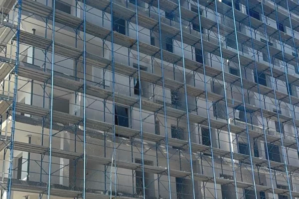 Shtepi ne shitje Apartament ne Tirane, 2+1, Mobilimi Bosh, pa mobiluar, Pagesa 209,200  Euro.
