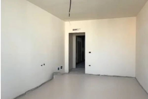 Apartment for sale in Tirana 1+1, Emty