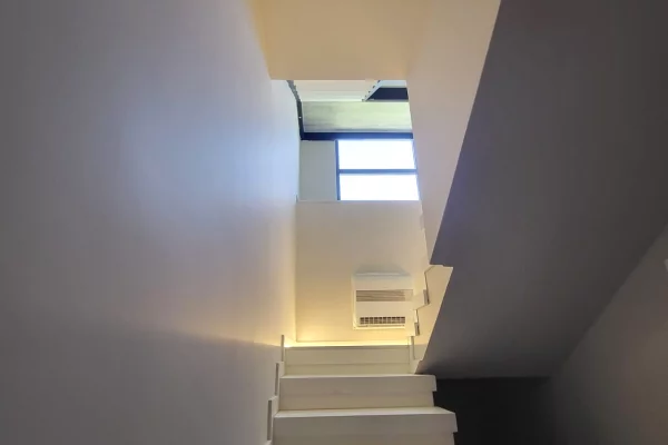 Shtepi ne shitje Vila Luksoze ne Tirane, 4+1, Mobilimi E mobiluar, Pagesa 75,000,000  Leke.