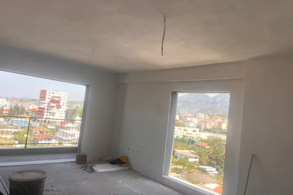 Apartment for sale in Tirana 2+1, Emty