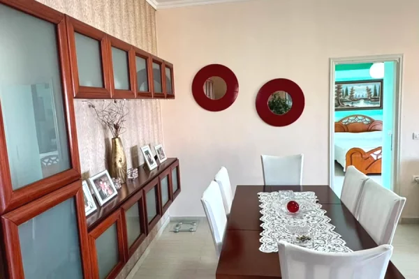 Shtepi ne shitje Apartament ne Sarande, 2+1, Mobilimi E mobiluar, Pagesa 17,500,000  Leke.