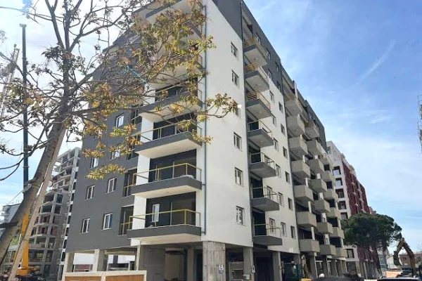 Shtepi me qera Apartament ne Tirane, 1+1, Mobilimi E mobiluar, Pagesa 650  Euro.