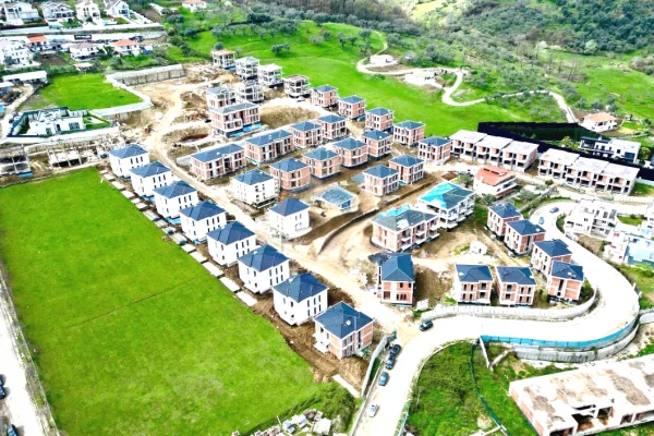 🏘️Shitet Vile 3-kateshe te Montclair Zone🗝️662.500 €