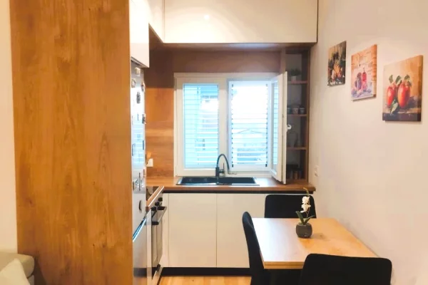 Shtepi ne shitje Apartament ne Tirane, 1+1, Mobilimi E mobiluar, Pagesa 11,500,000  Leke.