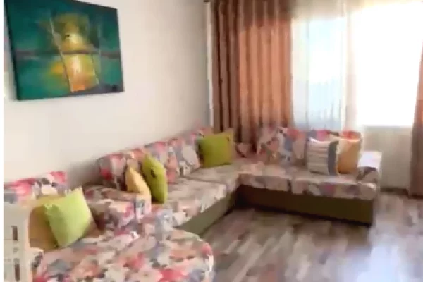 Shtepi ne shitje Apartament ne Tirane, 2+1, Mobilimi E mobiluar, Pagesa 155,000  Euro.