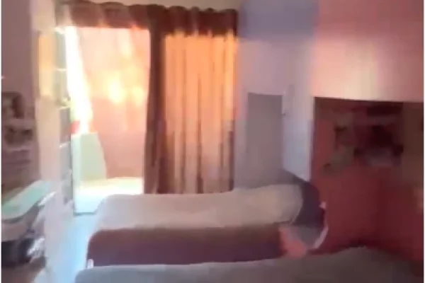 Shtepi ne shitje Apartament ne Tirane, 2+1, Mobilimi E mobiluar, Pagesa 155,000  Euro.