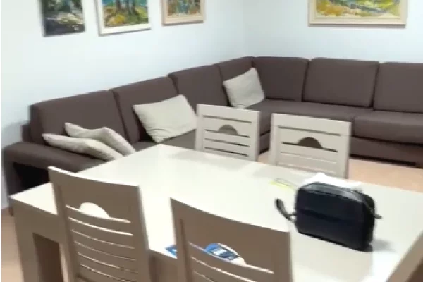 Shtepi ne shitje 2+1 ne Tirane - 198,000 Euro