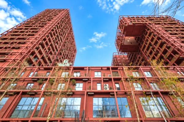 Shtepi ne shitje Apartament ne Tirane, 2+1, Mobilimi E mobiluar, Pagesa 470,000  Euro.