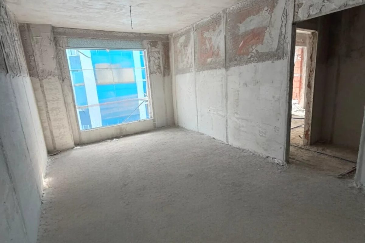 Shtepi ne shitje Apartament ne Tirane, 1+1, Mobilimi Bosh, pa mobiluar, Pagesa 73,920  Euro.