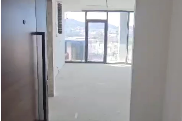 Apartment for sale in Tirana 2+1, Emty