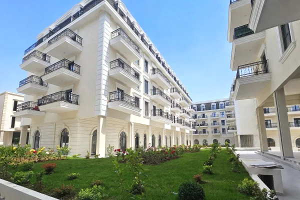 Shtepi ne shitje Apartament ne Tirane, 2+1, Mobilimi Bosh, pa mobiluar, Pagesa 198,000  Euro.