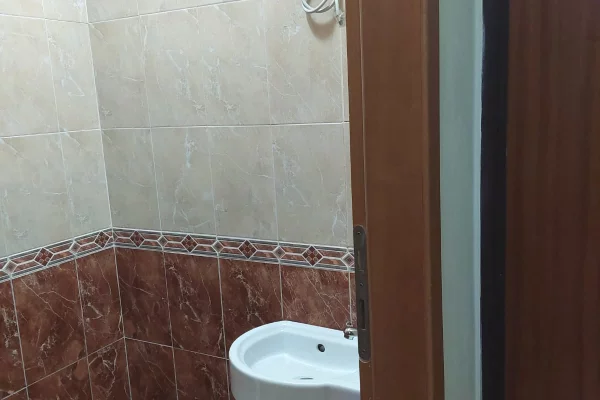 🏢Jepet me qira zyre ne Bllok🗝️100 m2