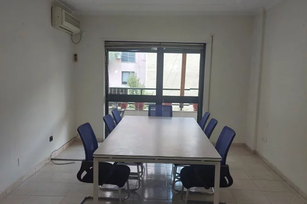 🏢Jepet me qira zyre ne Bllok🗝️100 m2