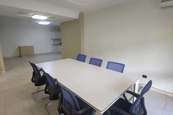 🏢Jepet me qira zyre ne Bllok🗝️100 m2