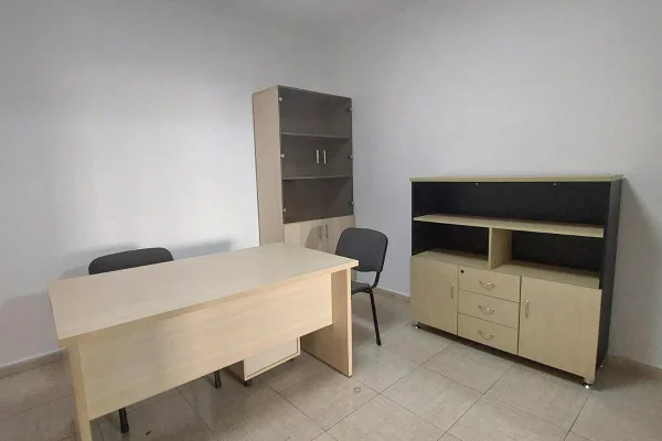 🏢Jepet me qira zyre ne Bllok🗝️100 m2
