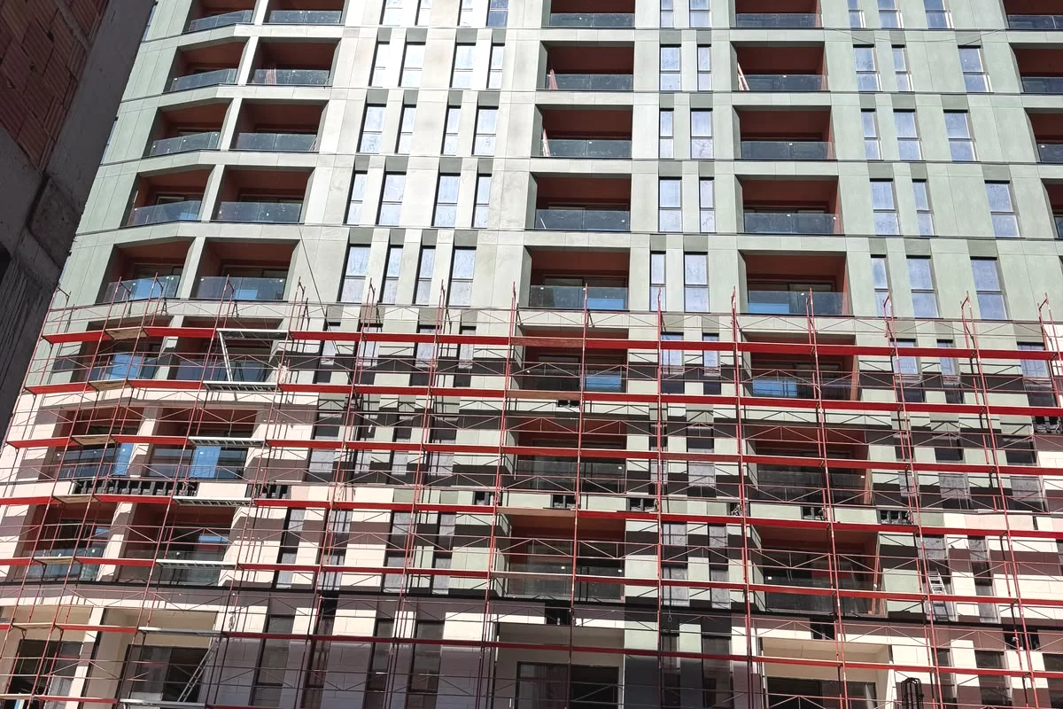 Shtepi ne shitje Apartament ne Tirane, 1+1, Mobilimi Bosh, pa mobiluar, Pagesa 160,200  Euro.
