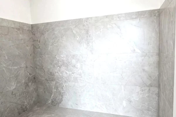 Apartment for sale in Tirana 2+1, Emty