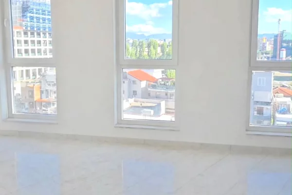 Apartment for sale in Tirana 3+1, Emty