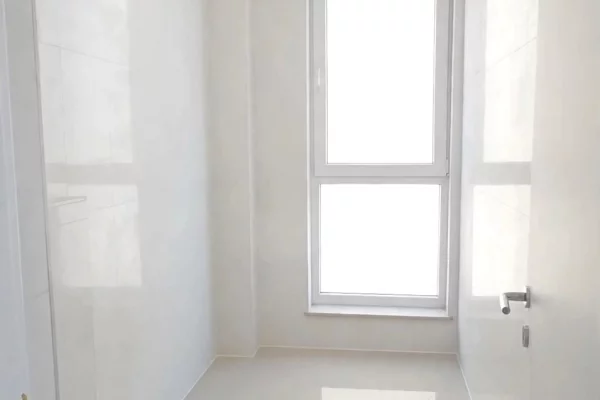 Apartment for sale in Tirana 3+1, Emty