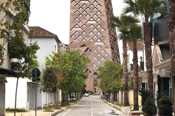 Shtepi ne shitje Apartament ne Tirane, 2+1, Mobilimi Bosh, pa mobiluar, Pagesa 350,000  Euro.
