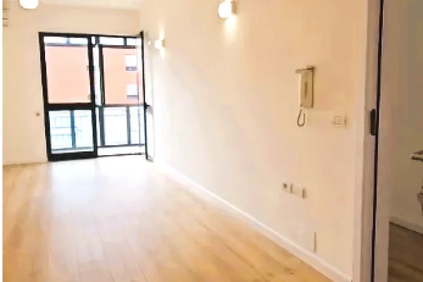Apartment for sale in Tirana 1+1, Emty