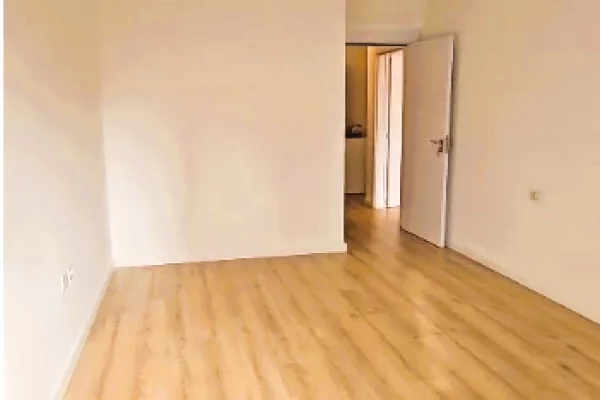 Apartment for sale in Tirana 1+1, Emty