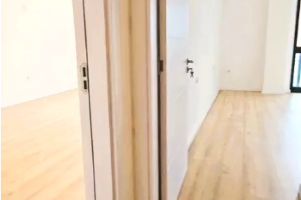 Apartment for sale in Tirana 1+1, Emty