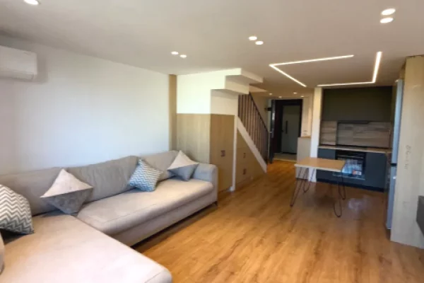 Shtepi ne shitje 2+1 ne Tirane - 170,000 Euro
