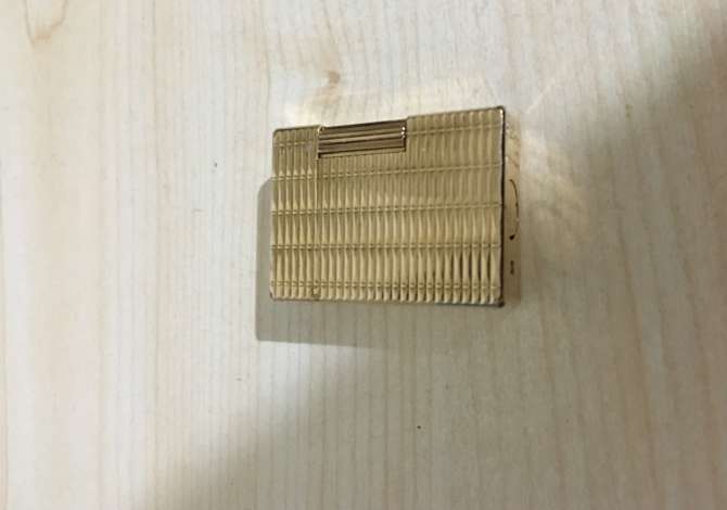 Veshje dhe Aksesor per te Rritur ne Tirane - 150 Euro