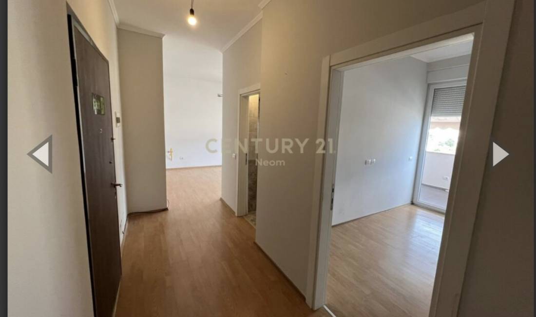 JAPIM ME QIRA AMBIENT PER ZYRE TEK 21 DHJETORI!