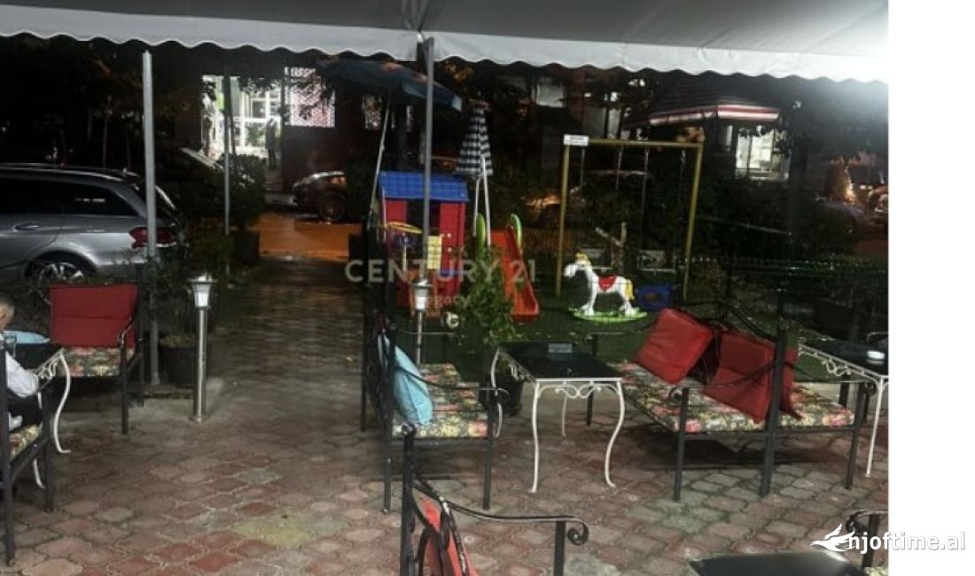 JEPET ME QIRA LOKAL TE ISH STACIONI I FUNDIT I TIRANES SE RE. PERBALLE KOMPLEKSIT DELIJORGJI