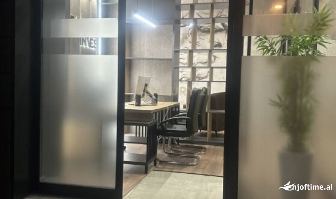 Zyre me Qira ne Bulevardi i Ri , Hipoteka .