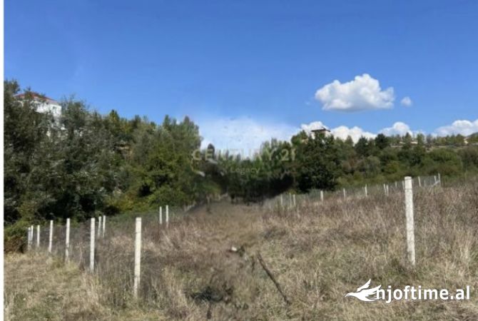Land for Sale in Tirana - 92,610 Euro