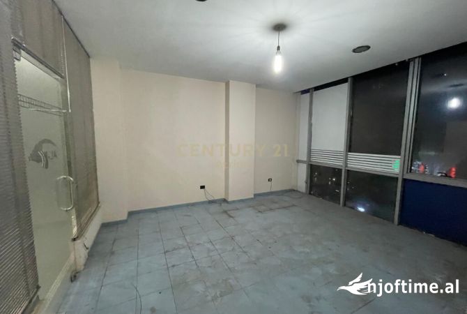 Business Property in Sale 3+1 in Tirana - 95,000 Euro