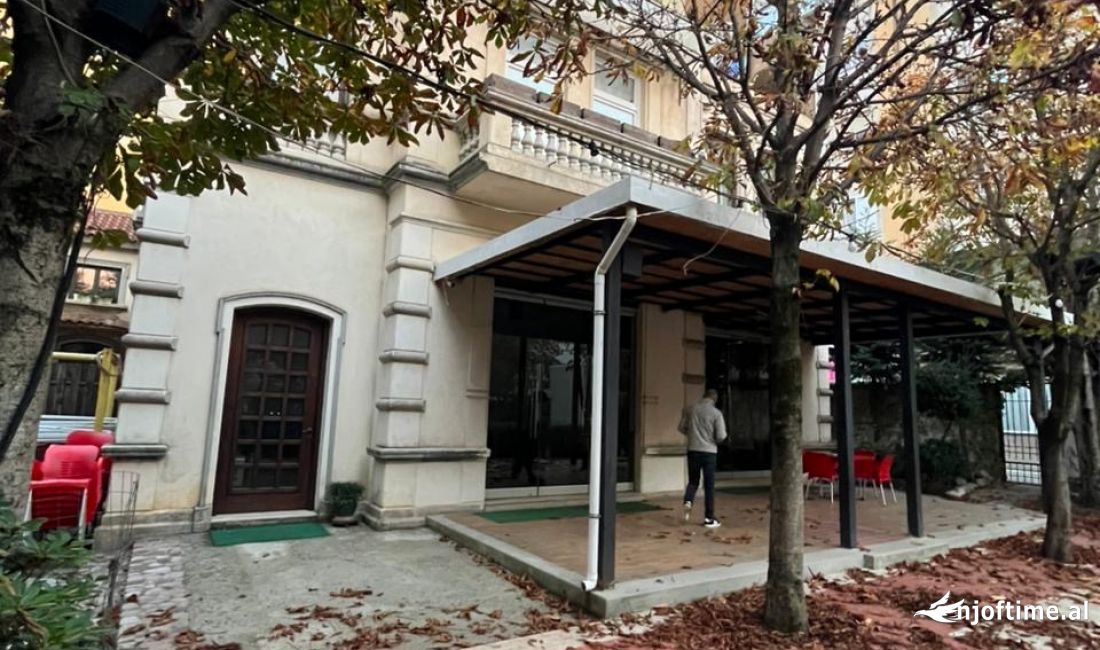 Jepet ambinet i lershtateshem per Lokal me qera ne Fresk 