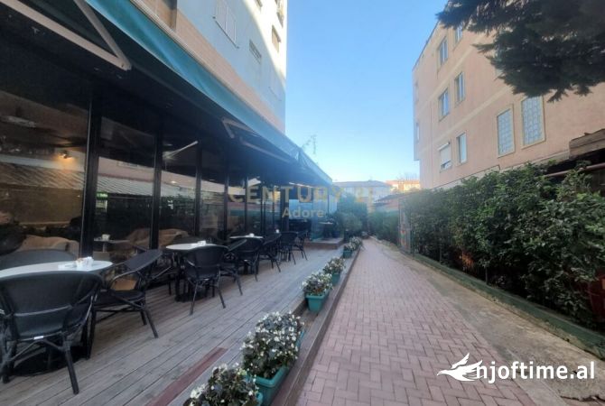 Business Property in Sale 2+1 in Tirana - 135,000 Euro