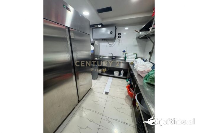 Attivita commerciale in vendita a Tirana - 90,000 Euro